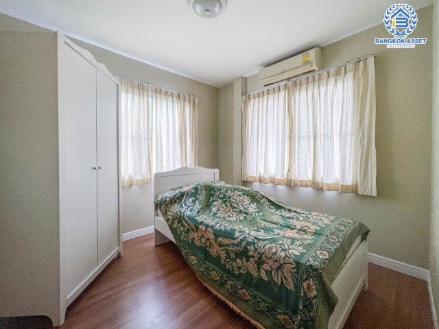 *****บ้านเดี่ยวมือสองย่านนนทบุรี ม.ชัยพฤกษ์ บางใหญ่-เซ็นทรัลเวสต์เกต เนื้อที่กว้างขวางสูงถึง 69.6 ตร.ว. ฟังก์ชัน 3 ห้องนอน 3 ห้องน้ำ 2 ที่จอดรถ บ้านพร้อมอยู่ ตกแต่งใหม่ บนทำเลศักยภาพ เพียง 10 นาทีก็ถึงรถไฟฟ้าสายสีม่วง "สถานีคลองบางไผ่" จองด่วน!